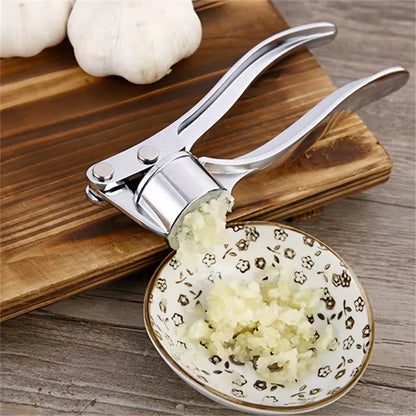 Garlic Press Crusher Mincer Kitchen Stainless Steel Garlic Smasher Squeezer Manual Press Grinding Tool Kitchen Accessories